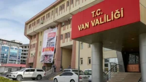 van-da-gosteri-yuruyusu-ve-acik-hava-toplantilari-5-gun-sureyle-yasaklandi