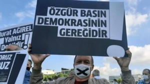 gazeteciler gözaltı