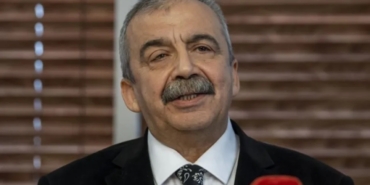 Sırrı Süreyya Önder