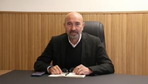 Tunç Soyer