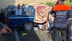 van-haber-van-hakkari-karayolu-kaza
