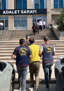 gözaltı