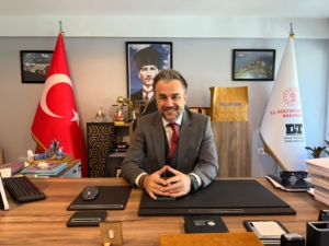 Van Devlet Tiyatrosu Müdürü Özgür Titiz